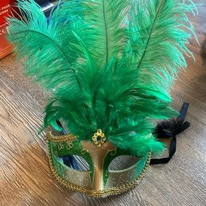 green masquerade mask